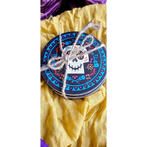 Set up for assorted coasters - Picture 3 of 7